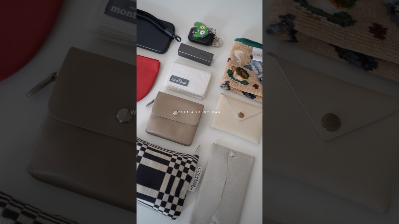 〔whats in my bag〕身軽にちょっとそこまで。 #カバンの中身 #whatsinmybag