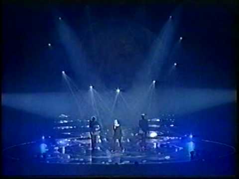 ESC 2001 Preview NETH Out On My Own - Michelle