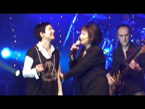 Anna K + Marta Kubišová - Ring O Ding - Praha 25.11.2010