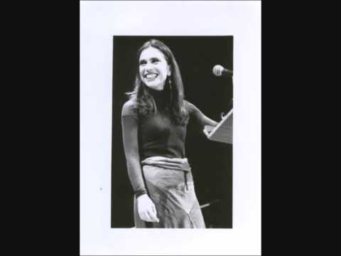 Savina Yannatou Kadifeden Kesesi