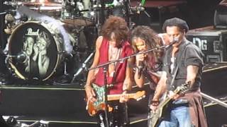 Train Kept A-Rollin' featuring Johnny Depp - Aerosmith - Mansfield, MA 07/16/2014