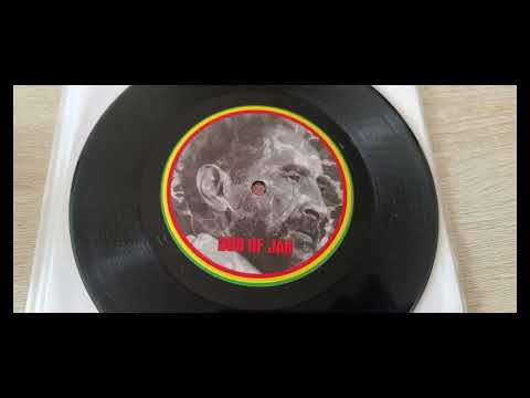 Humble Brother, Ras Divarius - Violins Of Jah/Dub