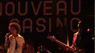 Solange - Crush (Live @ Nouveau Casino, Paris) [2013-01-18]