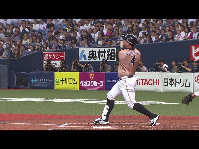 【1回表】ファイターズ・アルシア 滞空時間の長ーーーーい先制3ラン!! 2018/7/16 Bs-F