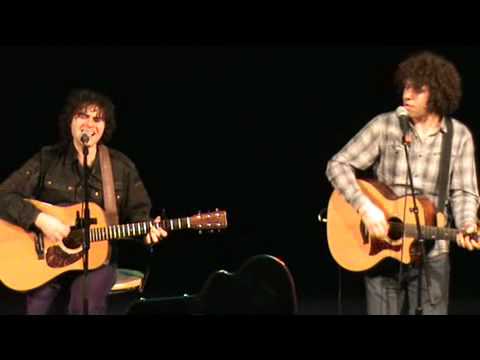 Paddy Casey and Declan ORourke - Wanna be like you - jungle book song