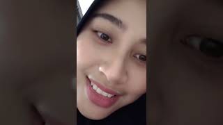 Download lagu Mother misses the latest live hijab mp3