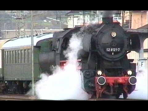 Dampflok-Ausfahrt mit viel Dampf und Rauch / 52 8121 Siegen