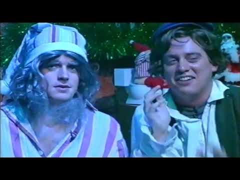 Da Bungalow Christmas Carol  - Creamy Muck Muck - Dick & Dom in da Bungalow