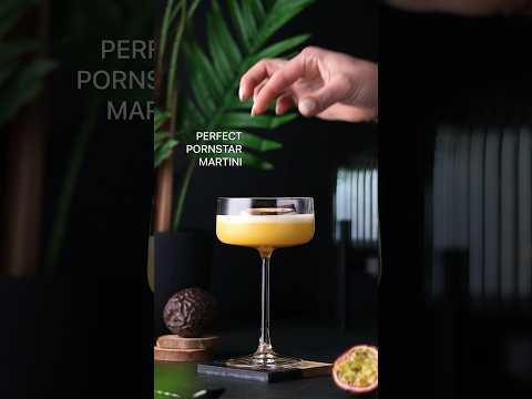 Perfect P-Star Martini - I delicious twist on the classic cocktail recipe #drinks