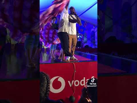 Via ni tebara- Tauri au 