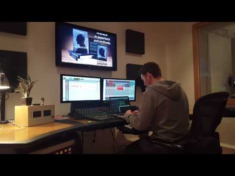 Scizzahz (Lobster Music) Making a Beat In The Studio!