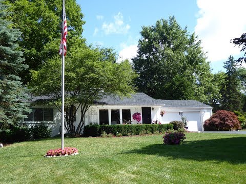 47680 W  Ann Arbor Trail, Plymouth