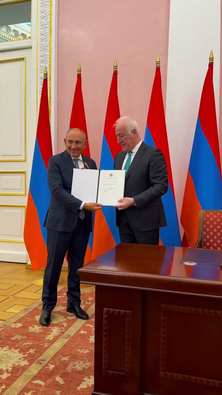 Բաղրամյան 26–ում հանդիպել են Խաչատուրյանն ու Փաշինյանը