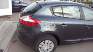 2011 Renault Megane Hatchback. Start Up, Engine, and In Depth Tour.