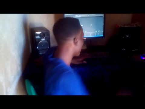 ELIA MTISHIBI KAMUZIKI ANAJARIBU