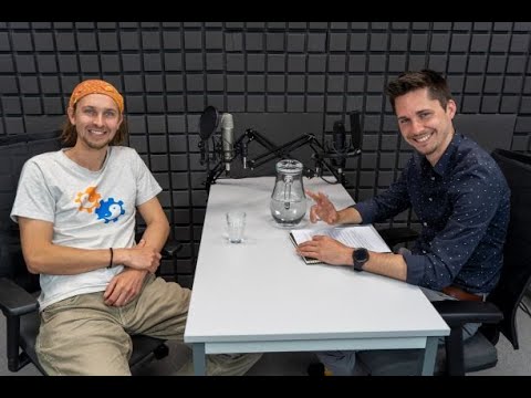 , title : 'ICUK podcast #NovýStart: Michal Čížek - Samohyb'