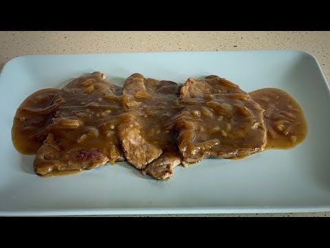 Con la cebolla caramelizada del supermercado....Filetes de ternera en salsa