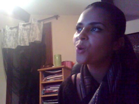 reprise d'alicia keys no one par Liya