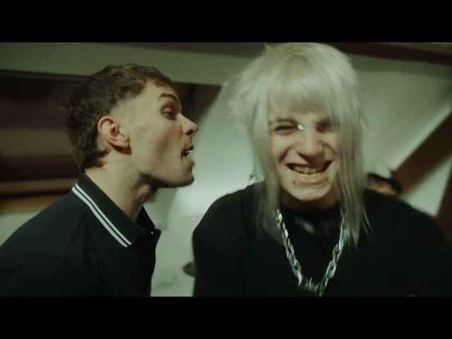 Video zu 'Telephone' ansehen