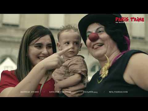 Street Music in Le Marais
