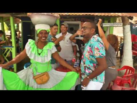 "A NADIE LE IMPORTA"  VOZ: LEOPÁEZ - ACORDEÓN: CARLOS ALVARADO - AUTOR LEOPÁEZ