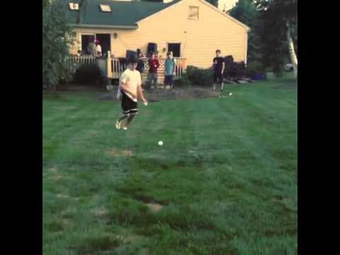 download lagu mp3 mp4 Bruce Wiffle, download lagu Bruce Wiffle gratis, unduh video klip Bruce Wiffle