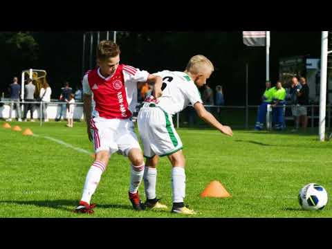 Ajax O12 winnaar Bosma en Schuur Jeugdtoernooi 2018
