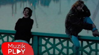 Bendeniz - Neler Olacak (Official Video)