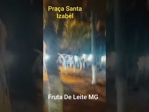 praça Santa Isabel fruta de Leite Mg