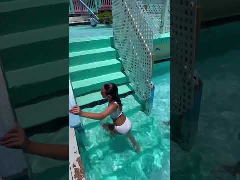 Can I press rewind!!! #vacation #vacationmode #fashioninspo #styleinspo #bahamas #summervacation