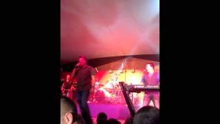 LONESTAR - Front Porch View - LIVE.3gp