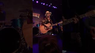 Bottle By My Bed-Sunny Sweeney