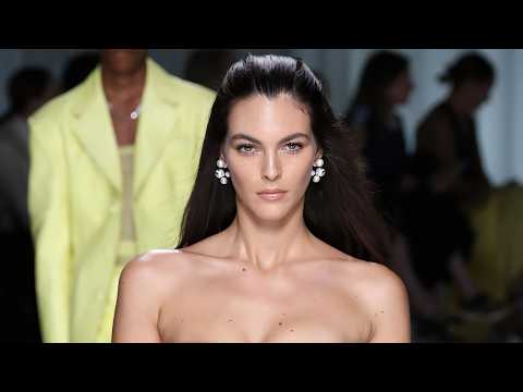 Vittoria Ceretti Runway Walk | Paris & Milan Fashion Week Highlights 4K