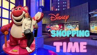 Der größte Disney Store der Welt! Mitten in Shanghai - China! Kompletter Rundgan