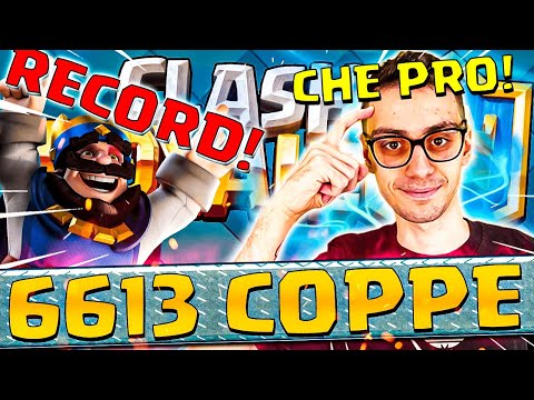 Ho SUPERATO CICCIOGAMER89 nella CLASSIFICA delle COPPE | NASCE un NUOVO CAMPIONE! - CLASH ROYALE