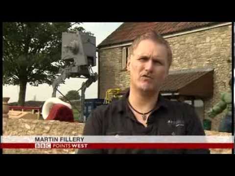MARTIN FILLERY LIFE SIZE STAR WARS AT-ST SCOUT WALKER ON BBC POINTS WEST
