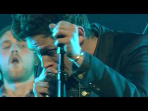 Studio Brussel: Tim Vanhamel & Bed Rugs (Kavinsky cover) [Live at Poulains 2012]