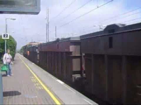 Irish Rail 071 loco 083 + taras passes Malahide going to Tara Mines