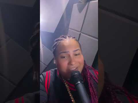 MINA DOS SEUS SONHOS- MC BOB ANNE AO VIVO 🇧🇷