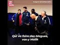 Malik Bentalha imite Nasser Al Khelaifi devant équipe de France