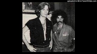 Daryl Hall  &amp; John Oates 1975 Live  The Bottom Line, NY Better Watch Your Back