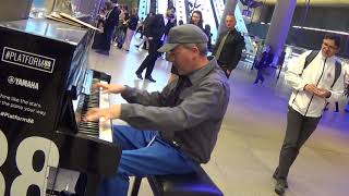 Insane Jerry Lee Lewis Piano Break