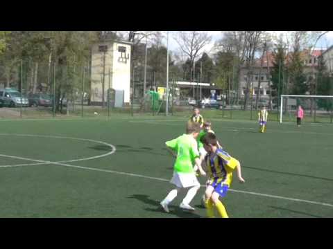 UKS IWICZNA 2006- RKS BÓR REGUT 2006 IV połowa meczu