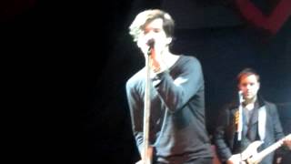 Allstar Weekend- Meet Me in the Middle