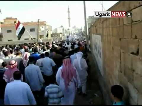 تشييع جثمان الطفل (حمزة علي الخطيب) في بلدة الجيزة بمحافظة درعا الذي تعرض للاعتقال من قبل قوات الأمن أثناء مشاركته بمظاهرات "جمعة الغضب" الذي كان يظهر على جثمانه آثار التعذيب الوحشي