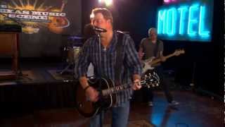 Pat Green performs  Wave On Wave  on the Texas Music Scene