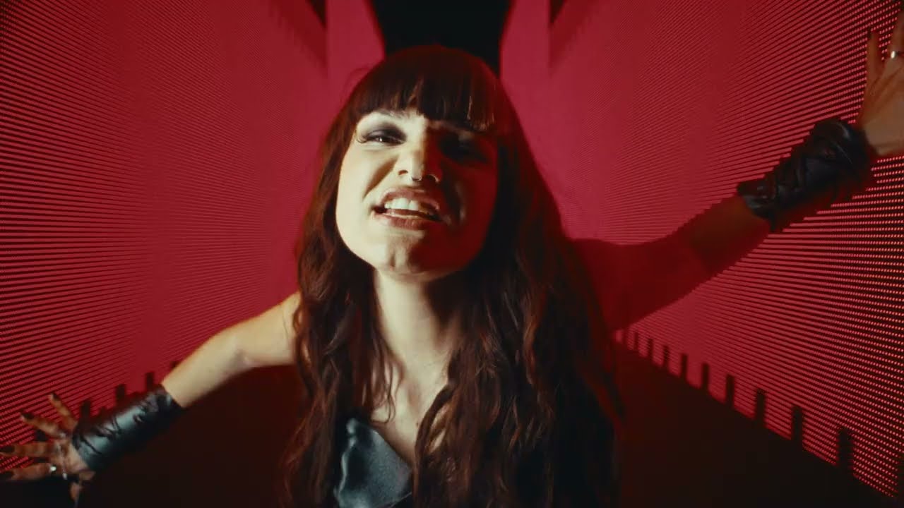  mit dem Titel 'Dancing On The Ice' / Video ((jetzt ansehen))