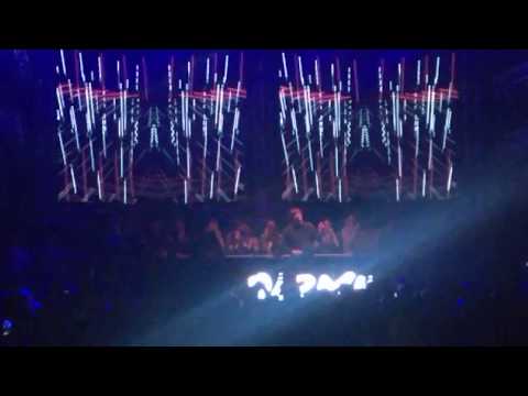 [HD] Solomun LIVE drops "ID-ID" @Apgrade Weekend 2017