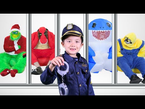 Albert Opened his own Police Station and Saves the Day! | Pretend play by Papa Joel's English