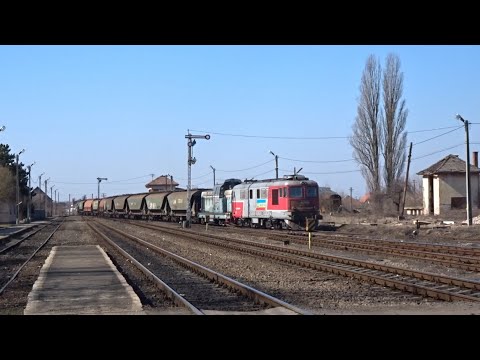 🚉 060-DA 60-1259-0 & DHC 80-0489-2 soseste in statia CFR Valea lui Mihai cu un marfar CFR Marfa 🚉